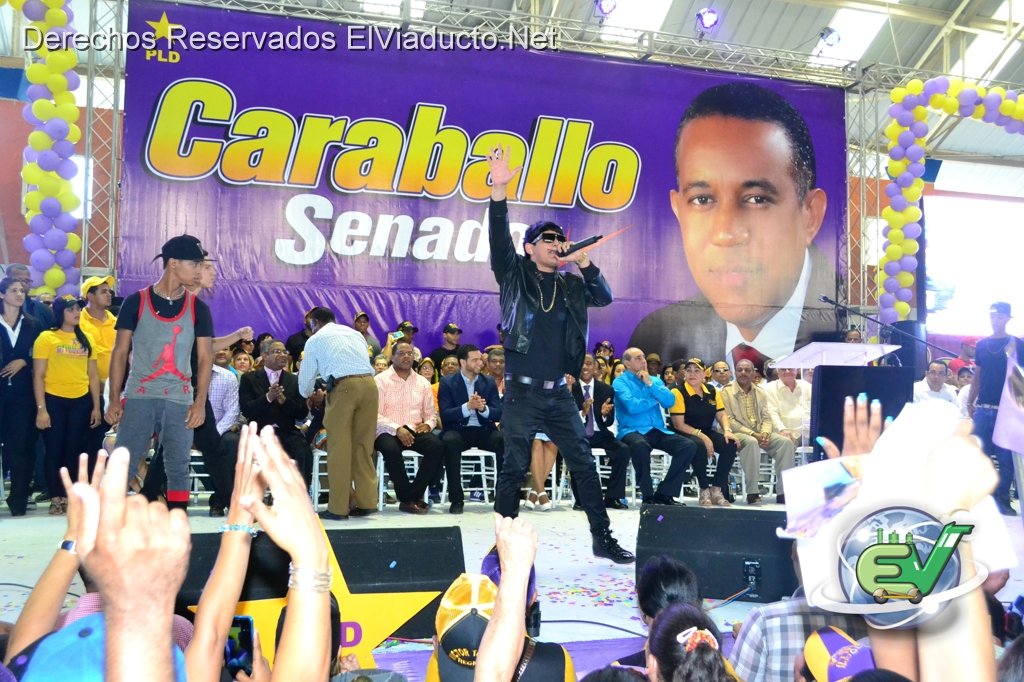 Ronny La Melodia en Acto caraballo Senador